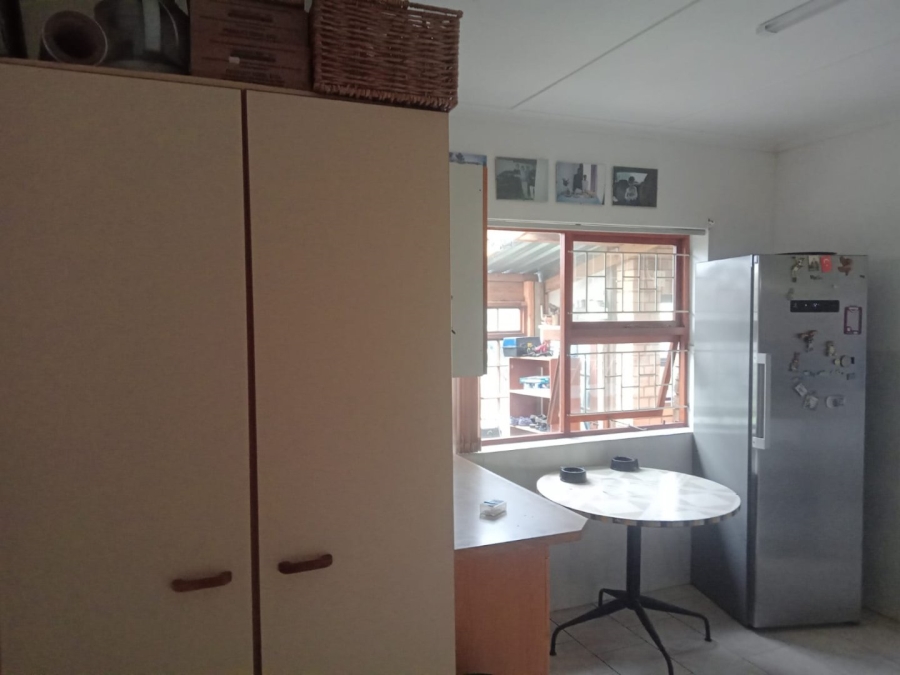 3 Bedroom Property for Sale in C Place Eastern Cape